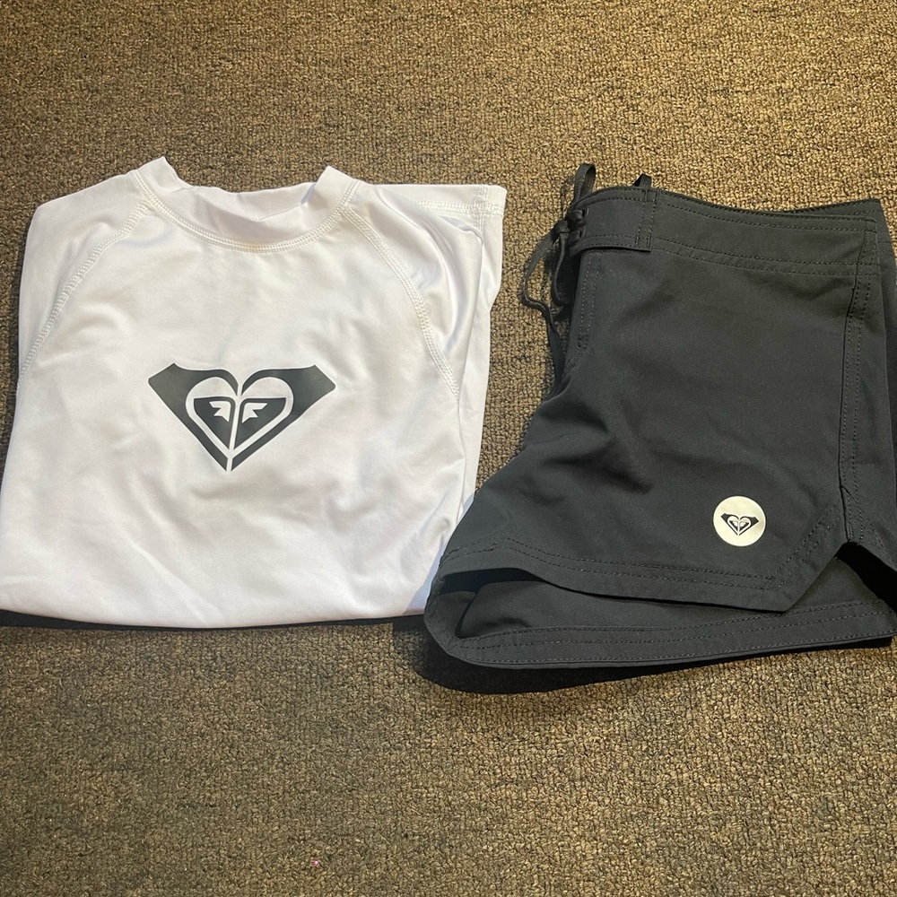Roxy Swimwear Sleeve Rash Guard  | Bundle